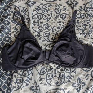 Victoria Secret unlined plunge bra